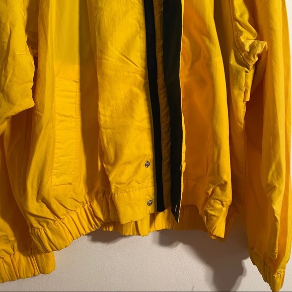 Vintage yellow Tommy Hilfiger hooded windbreaker - Picture 4 of 8